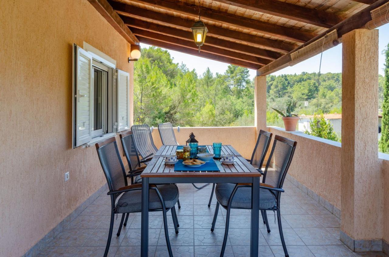 Apartment Tanja Vela Luka Ngoại thất bức ảnh