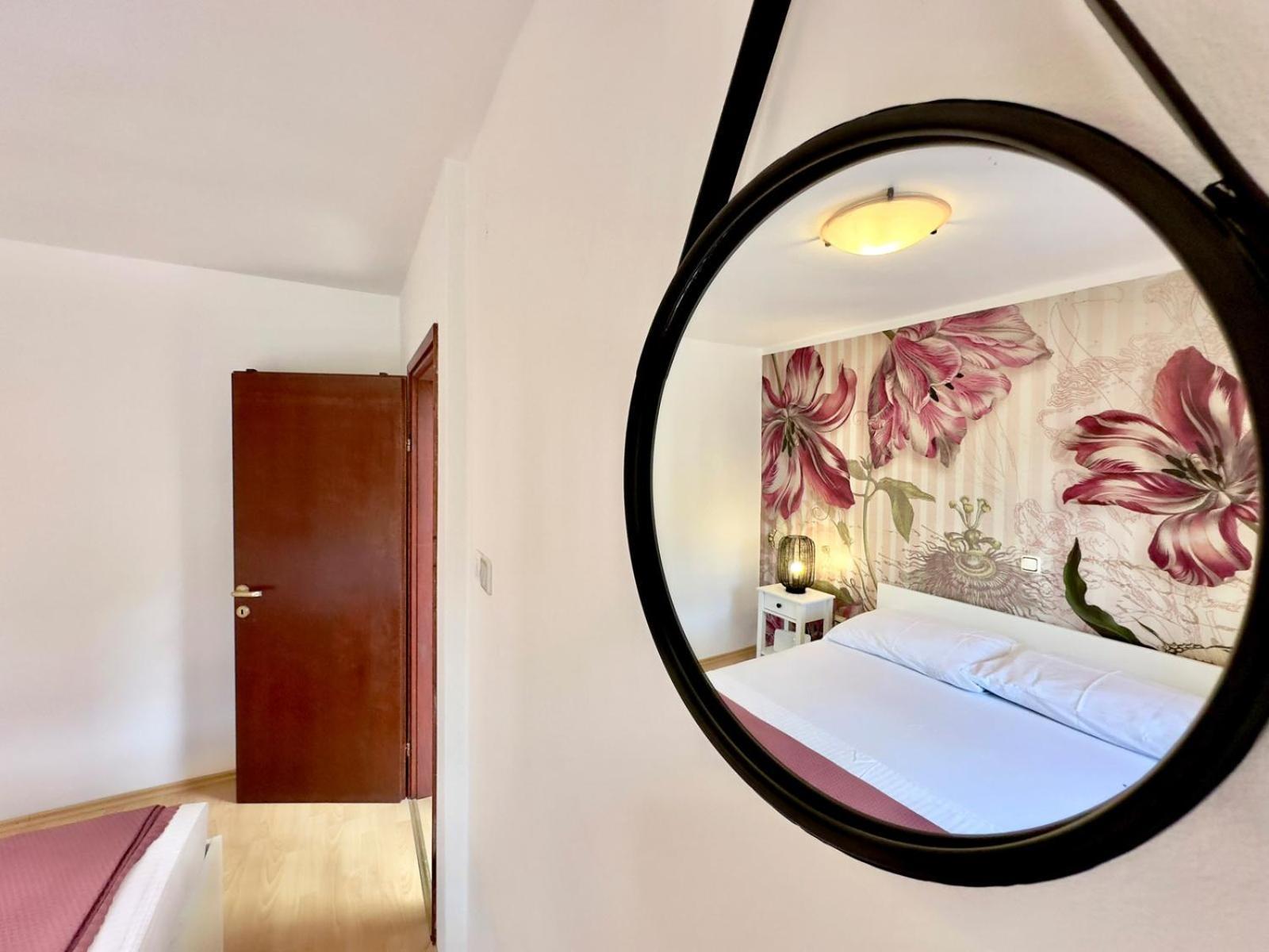Apartment Tanja Vela Luka Ngoại thất bức ảnh